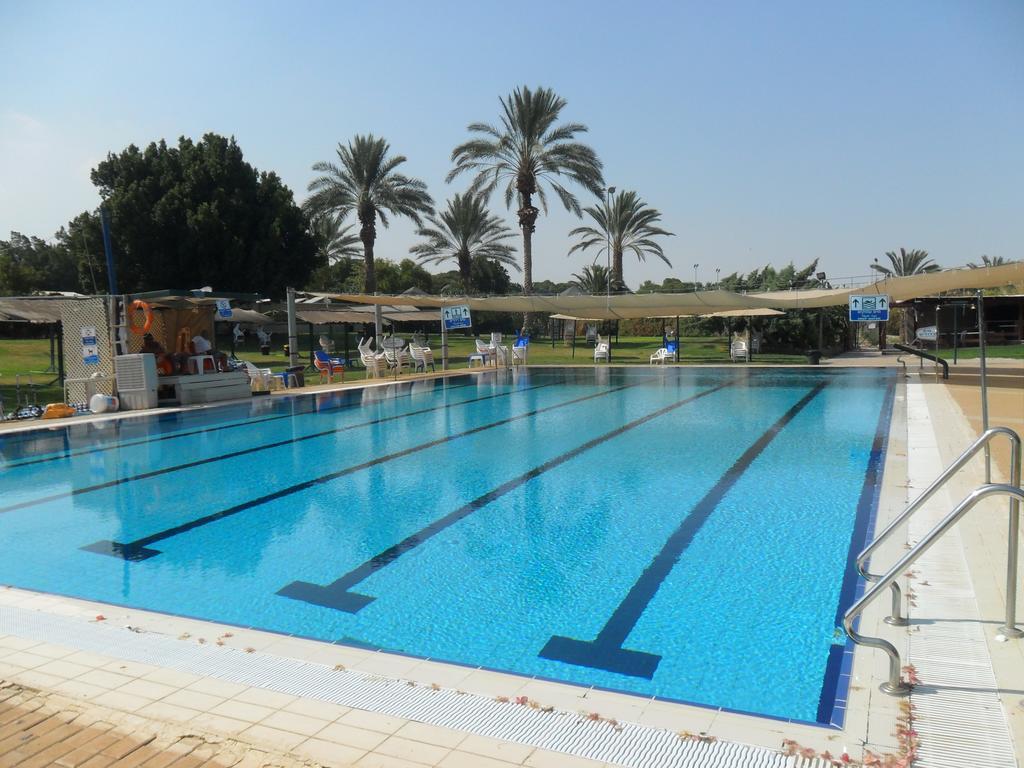 Almog Kibbutz Hotel Exterior foto